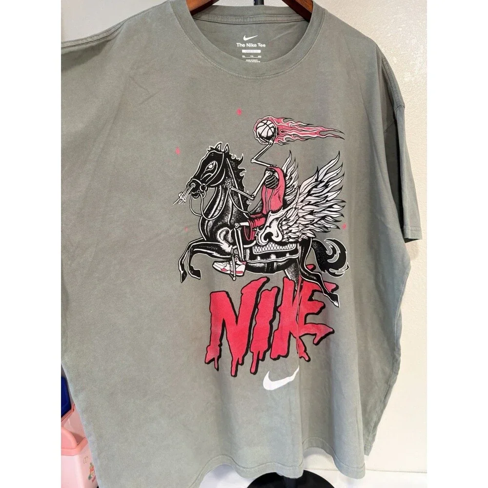 Nike Max90 Skeleton Horse Graphic T-Shirt Gray HF6199-029 Loose Fit Size 2XL - Picture 2 of 7